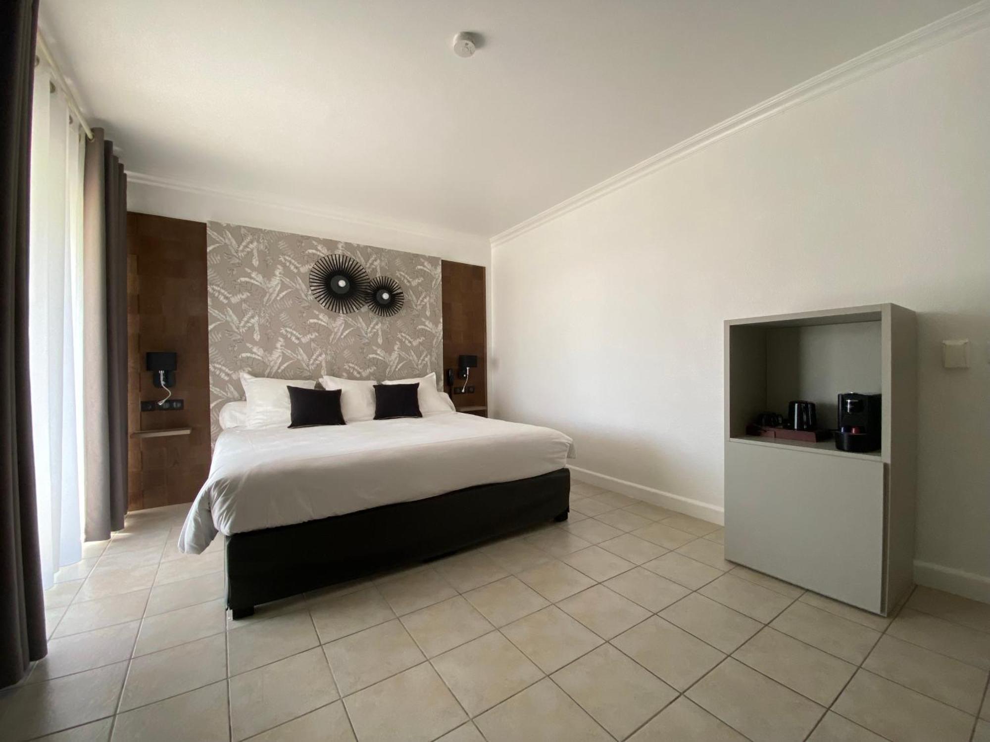 Hotel La Lagune 루키아나 객실 사진